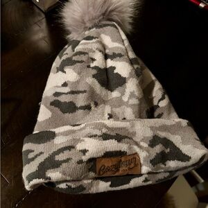 Camo Beanie with Pom Pom and scarf set - Gray